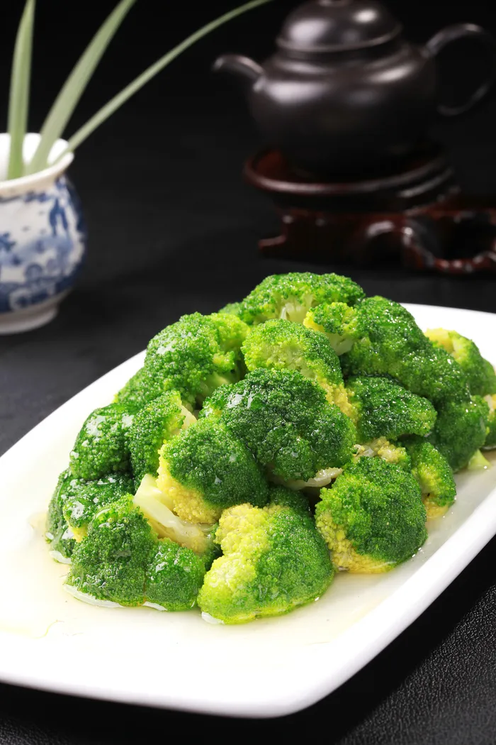 蒜茸西兰花 (2)