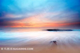 夕阳下的海浪高清图片素材