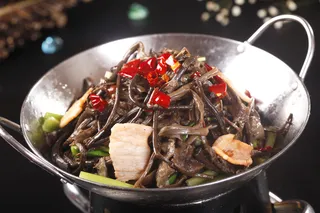 干锅茶树菇