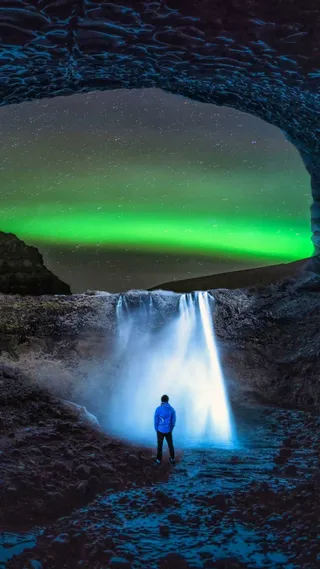 绿色极光壁纸图片