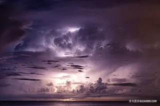 雷暴云图片素材