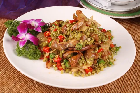 0911CC-559酸豇豆炒肥肠 0911CC-559酸豇豆炒肥肠