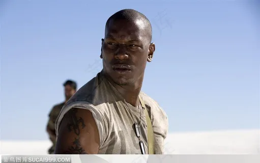 变形金刚电影海报-黑人军人