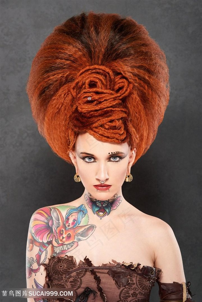 夸张造型的欧美美女图片