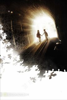 隧道里拉手的少年电影海报