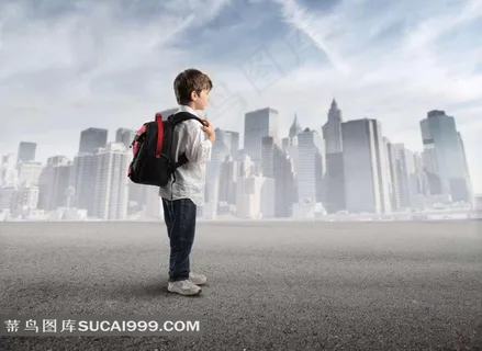 眺望远方的男孩儿童图片 眺望远方的男孩儿童图片