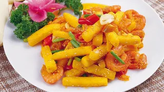 蛋黄薯条虾新疆菜实拍高清图