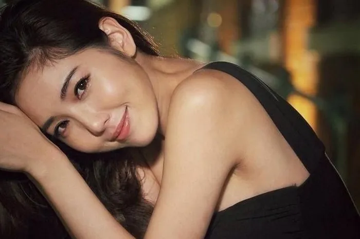 摄影图片人物美女模特照片