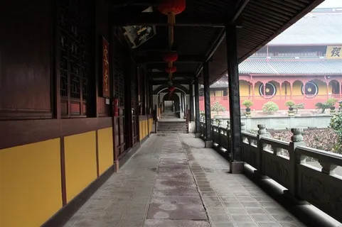 长廊实拍图片素材 长廊实拍图片素材