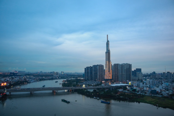 夜幕来临西贡城市景观