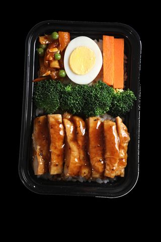 胡椒鸡排快餐盖浇饭产品成品高清大图餐盒装夜市小吃免扣