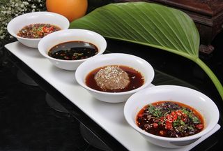 火锅菜品配菜调味料辣椒酱葱姜蒜