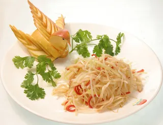 银芽炒鲍丝36元