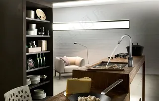 厨房龙头水槽空间图片