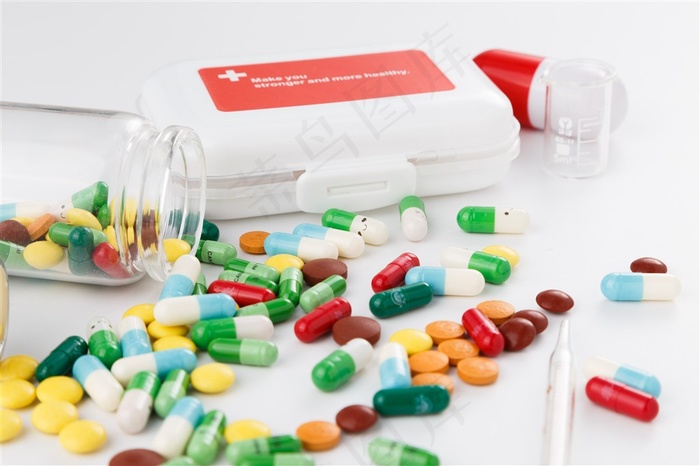 五颜六色的药片胶囊