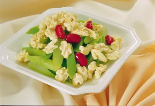 LCC-04530桃仁拌芥兰