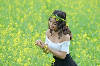 清新唯美可爱的女孩摄影图片