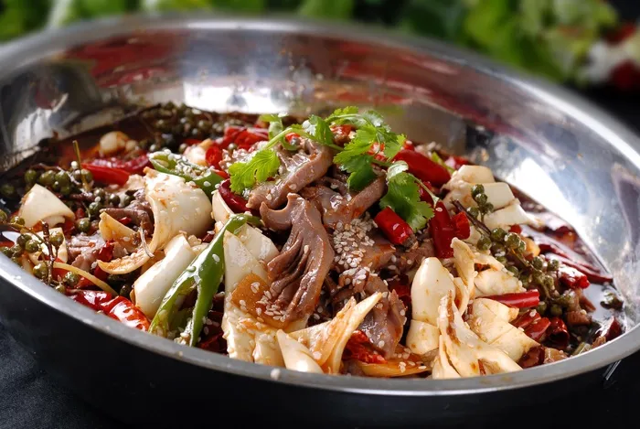 干锅美食焖锅湘菜麻辣香辣纸锅干锅双脆