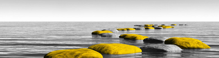 金色石头山水背景