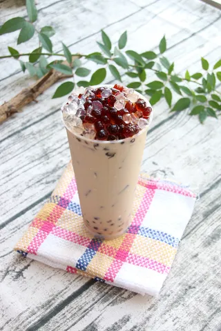 双色球奶茶广告