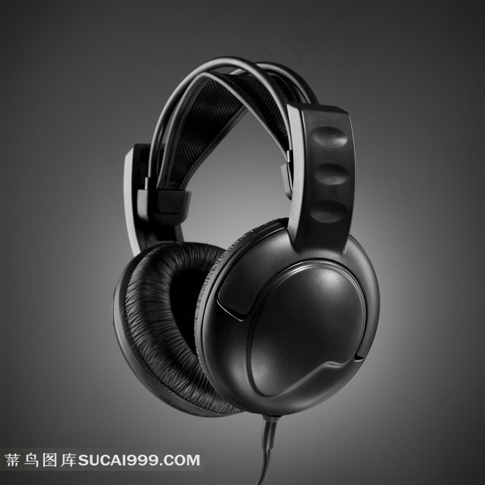 黑色塑料质感耳机摄影高清图片