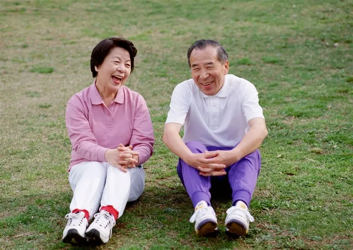 幸福老夫妻图片