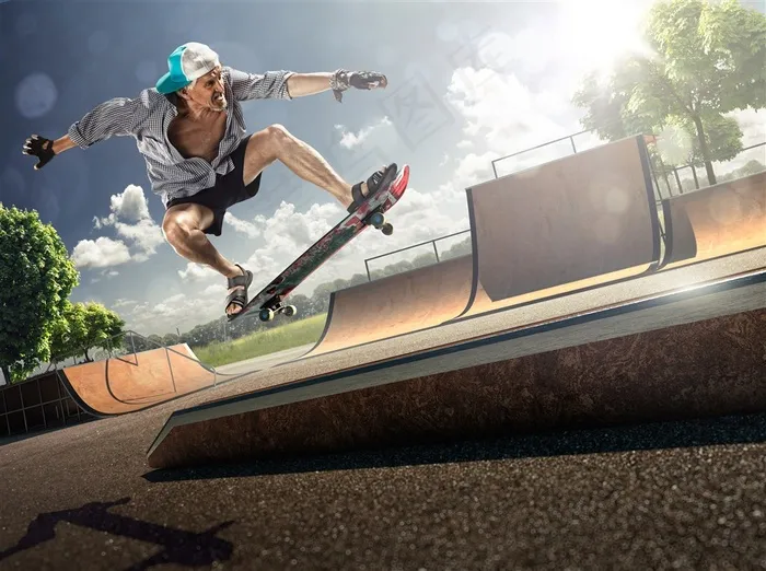 开心滑板的男性男人图片