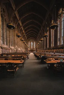 欧式教堂餐厅内部图片