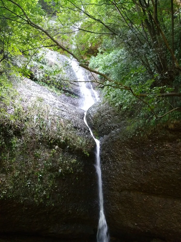 剑门关风景区山泉