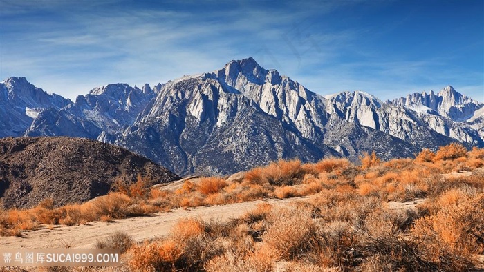 巍峨山脉风景画壁纸