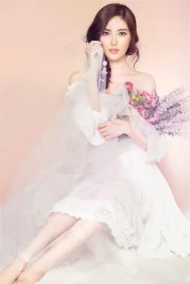 手捧鲜花韩国半裸美女性感写真图片 手捧鲜花韩国半裸美女性感写真图片