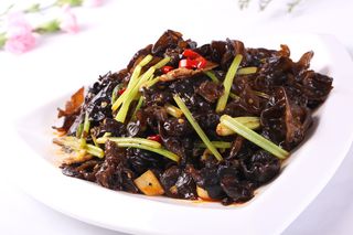 小炒木耳 (1)