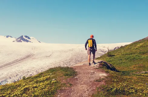 徒步旅户外行走登山