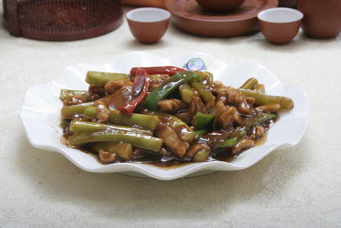 酱爆鸡柳  20元