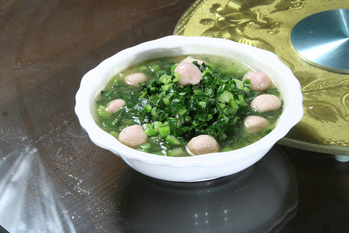 鱼丸青菜钵16元