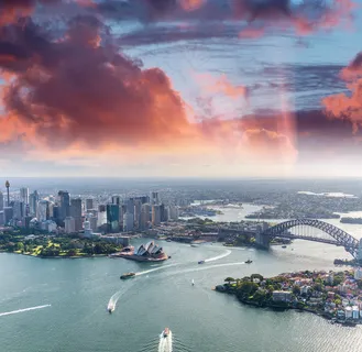 日落时悉尼港鸟瞰图 日落时悉尼港鸟瞰图