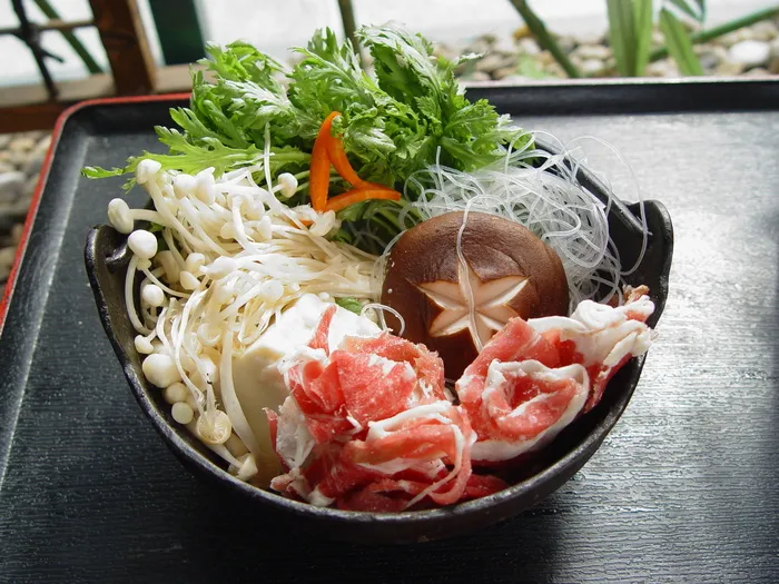 1057金针菇吊锅.JPG