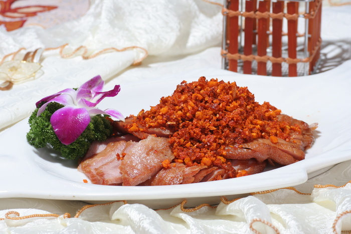  金牌松板肉 