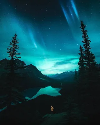 绿色极光壁纸图片