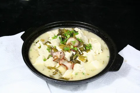 2014雪菜炖豆腐 2014雪菜炖豆腐