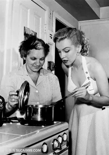 高清黑白玛丽莲梦露装饰画