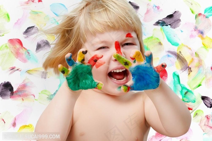 满手满脸水粉水彩喊叫的的调皮孩子 国外高清儿童
