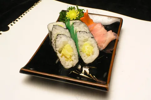 鸡蛋寿司卷  鸡蛋寿司卷
