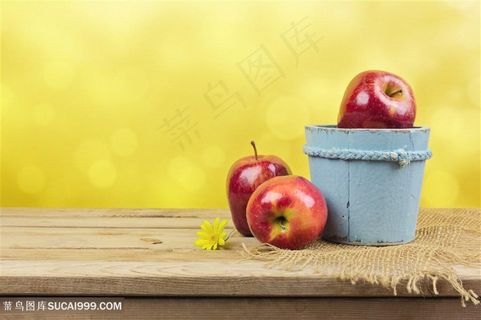 新鲜诱人红苹果高清图水果图片