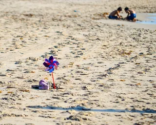 大海沙滩真实照片