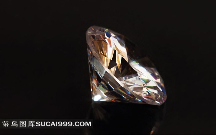 闪耀的钻石宝石