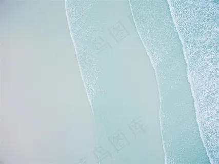 朵朵浪花的海滩 朵朵浪花的海滩