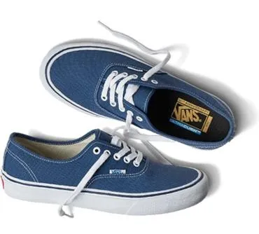 万斯鞋 PNG免抠(370x334)