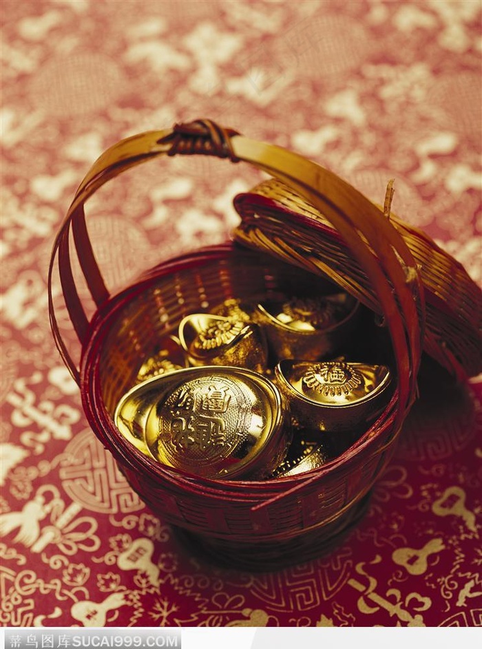 金灿灿的元宝