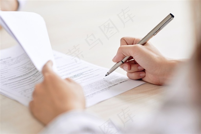 签订合同的人物高清图片